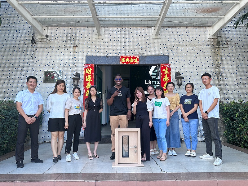 林森易潔門(mén)